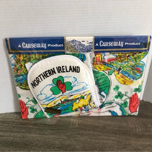 Vtg Northern Ireland Kitchen Linen Set - Picture 3 of 9